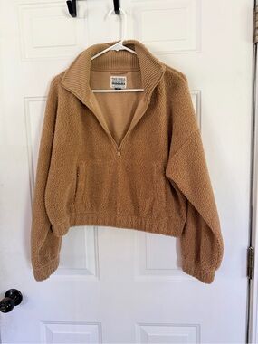 American Eagle Outfitters Camel Sherpa Half-Zip Jacket